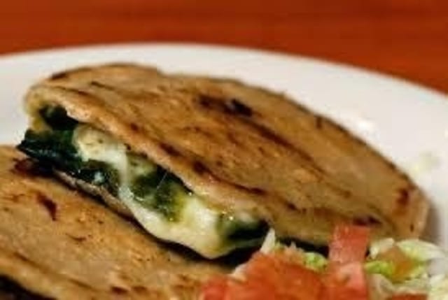 Gordita de Rajas/Queso.