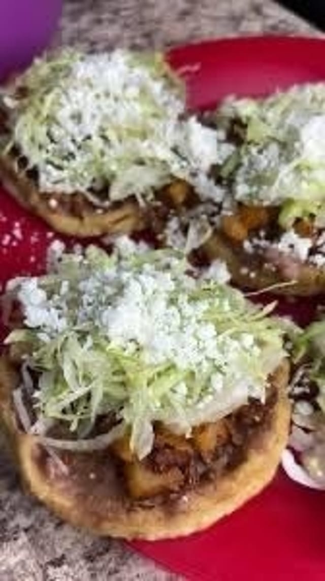 3 Sopes Champiñones.