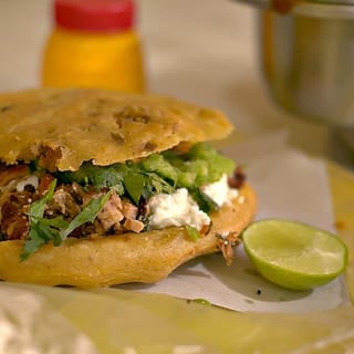 Gordita Carnitas